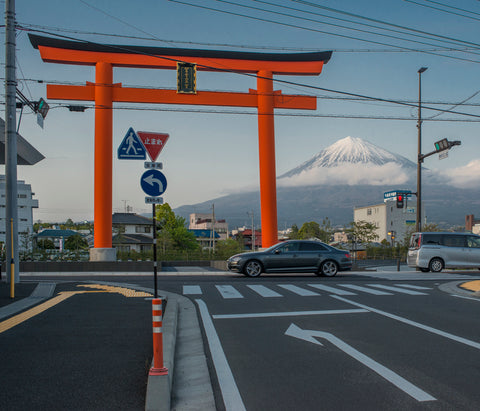 "Japon, Fujinomiya, le torii" Photographie d'Éric Bénard