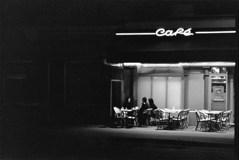 "Café la nuit, quartier Opéra" Photographie de Jean-Luc Olezac