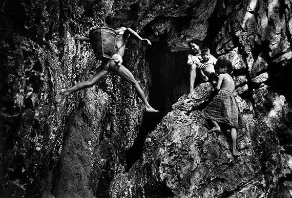 "Retour dans la caverne" Photographie de Pierre de Vallombreuse