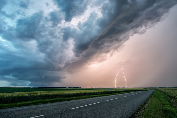 "La route et l’orage" photographie Xavier Delorme