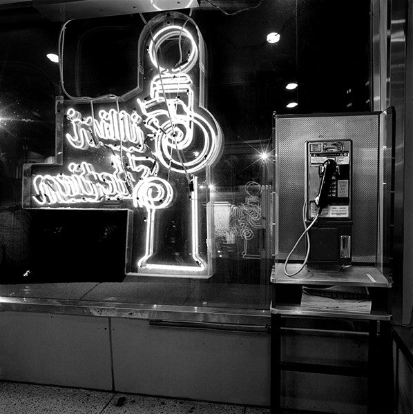 Série Attractions Américaines "Phone Booth at the diner" photographie de Nicolas Auvray